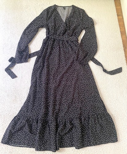 Romantisches schwarzes kleid - romantisches,